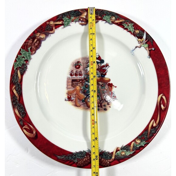 Disney Christmas Stefan Lindahl Fryklovern Mickey Pluto Plates  10 3/4" SIgned - Picture 6 of 6